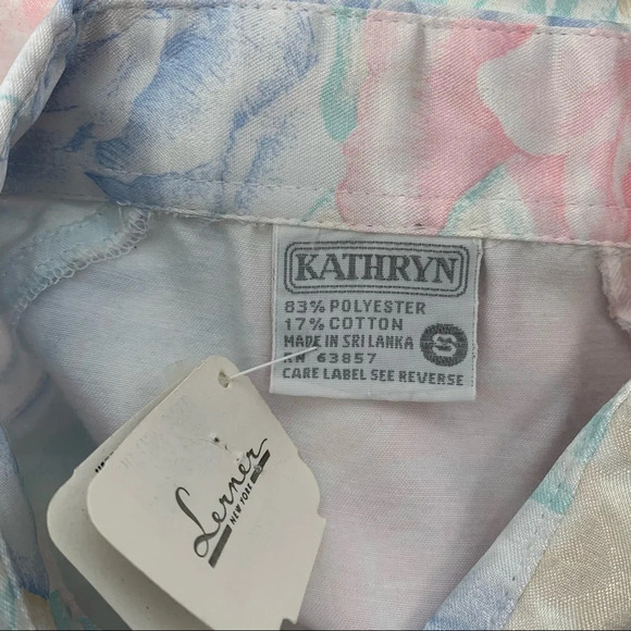 Vintage Nightshirt ‎ Woman Sz  Small Satin Gown Pastel   Floral Short Sleeve - Picture 11 of 13